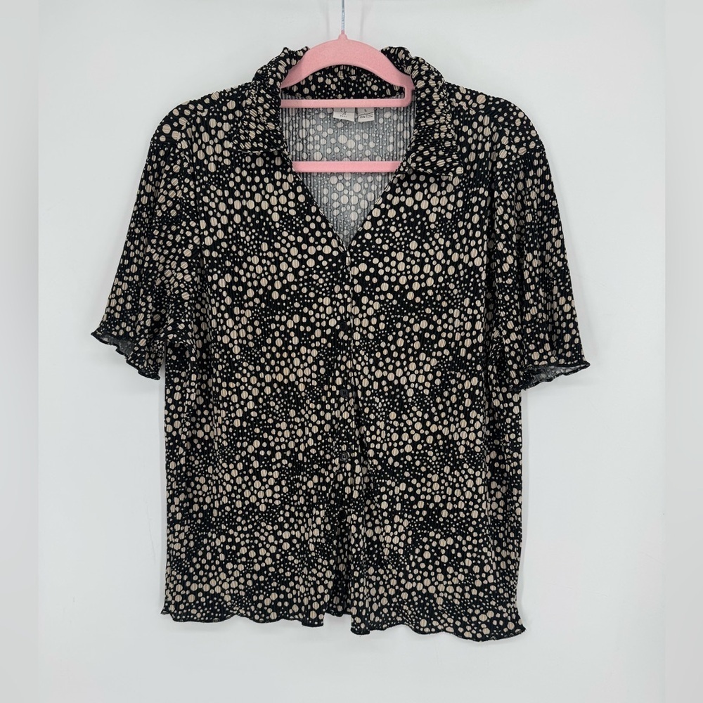 Joie Women's Black + Cream Polka Dot Collared Blouse With Lettuce Hem Size Large - Picture 1 of 4